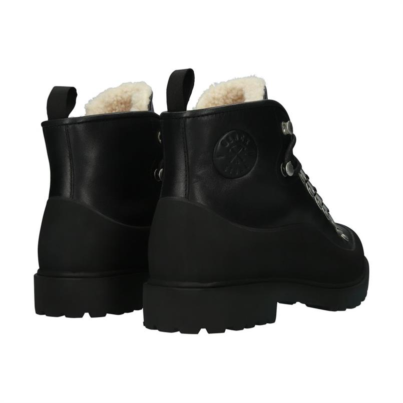Cl248 black schapenvacht