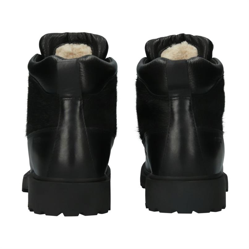 Cl252 black schapenvacht