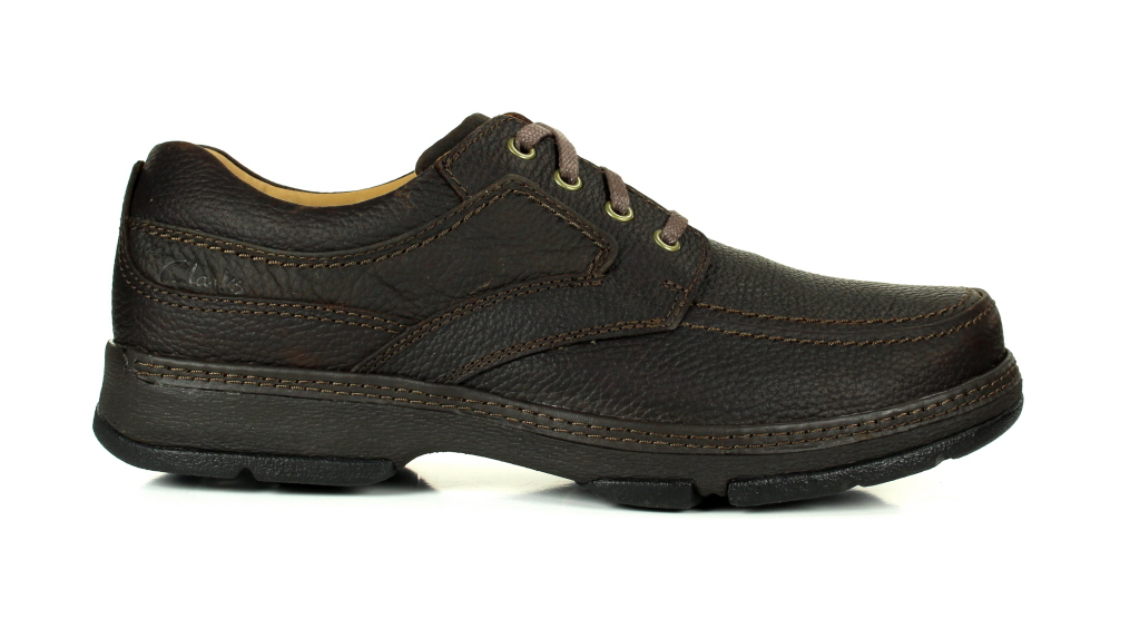 clarks star stride black leather