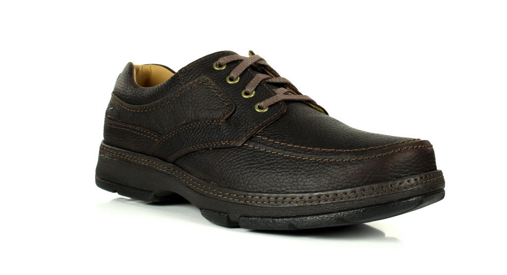clarks star stride black leather