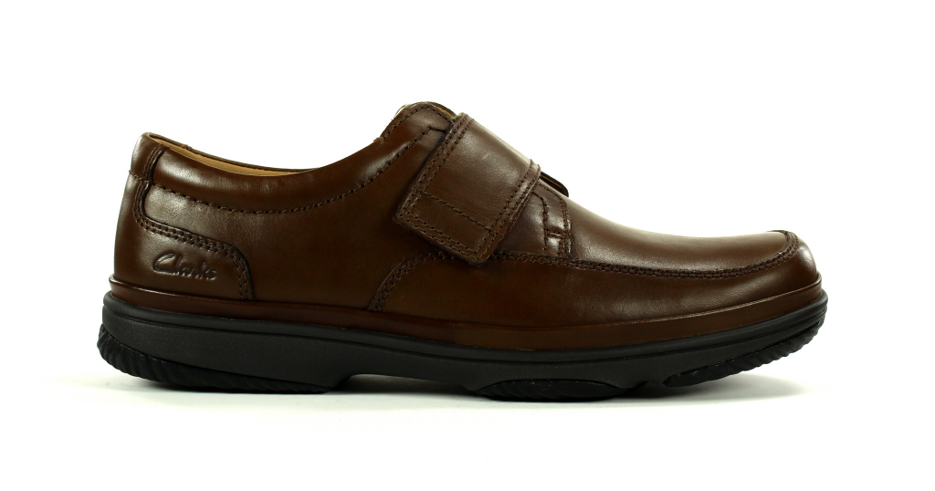 clarks swift turn