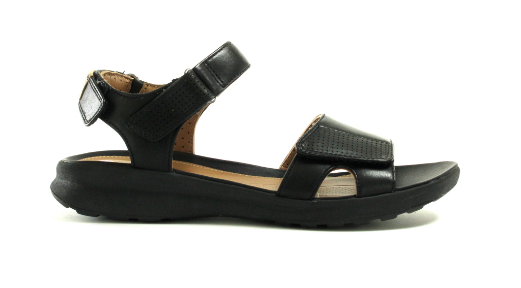 clarks adorn calm