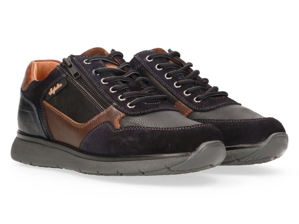 Dakota width h leather aex