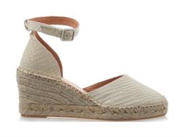 Flora braid 704