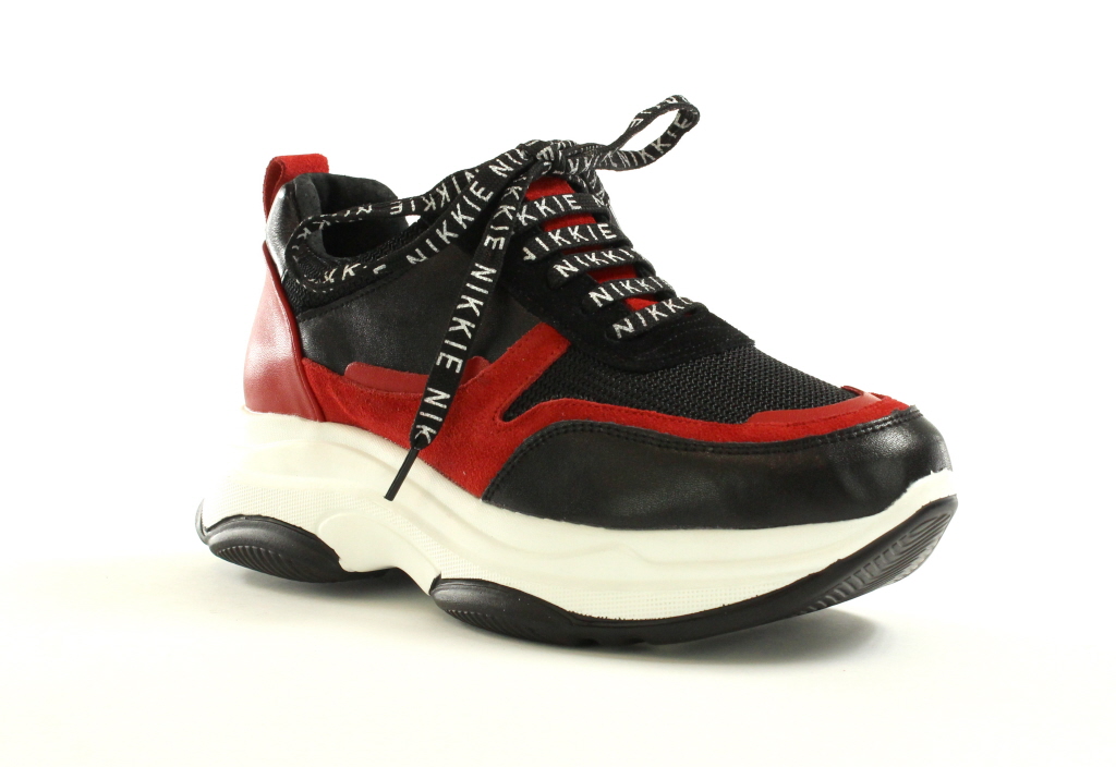 nikkie sneakers zwart