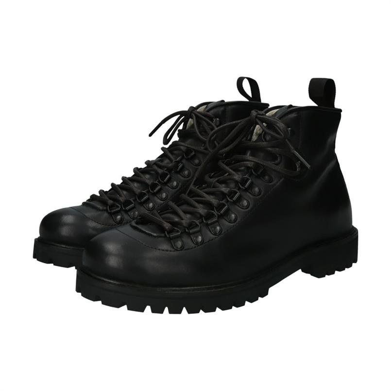 Ug44 black schapenvacht