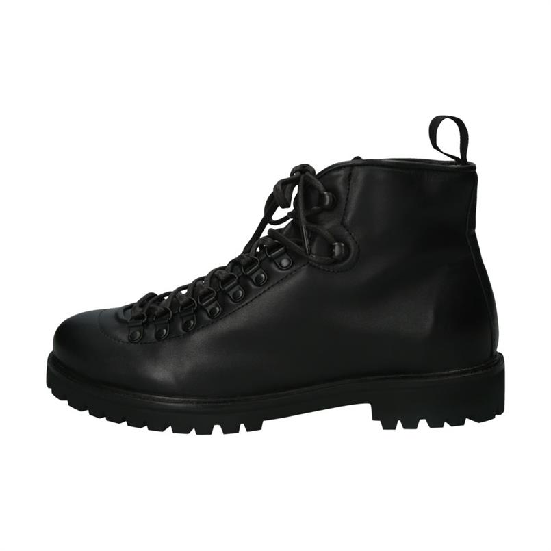Ug44 black schapenvacht