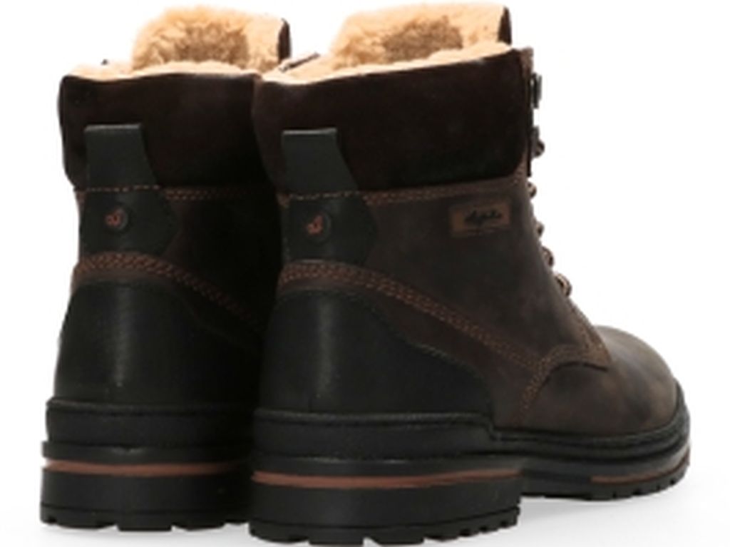 York brown leather d19